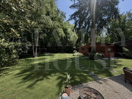 Maison individuelle de 9 pièces en vente à Chêne-Bougeries - 400 m² 1/1