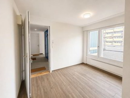 Appartement 3.5 pièces avec balcon et belle vue au première étage -... 1/5