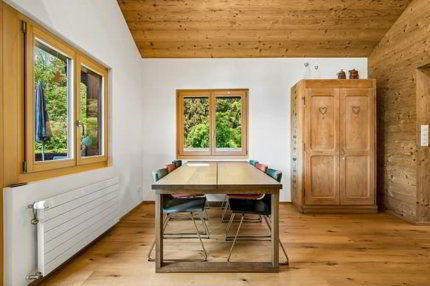 Gemütliches 3.5-Zimmer-Chalet mit alpinem Charme 1/5