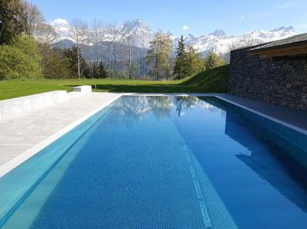 Magnifique appartement en duplex de 6.5 pièces avec SPA et piscine 1/5