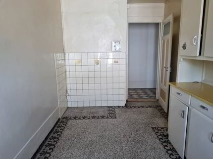 JOLI APPARTEMENT A LOUER AVEC BALCON 1/5
