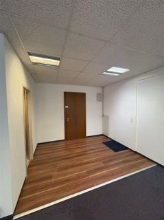 Bureaux,56 1/3