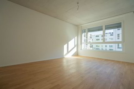 möbliertes WG-Zimmer mit eigenem Bad / chambre meublée en colocation... 1/5