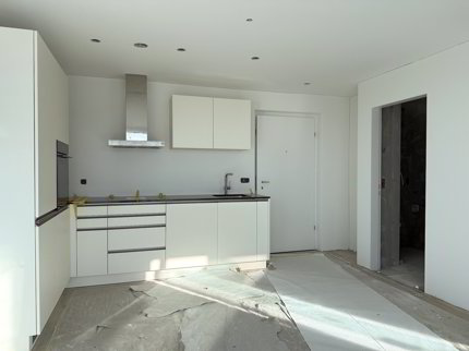 Exklusive Attika-Studiowohnung mit 93 m² Terrasse und Weitsicht 1/5