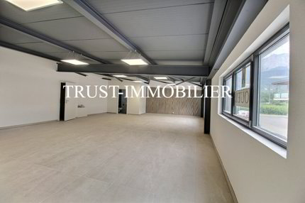 Building for sale in Saxon, Switzerland 1/5
