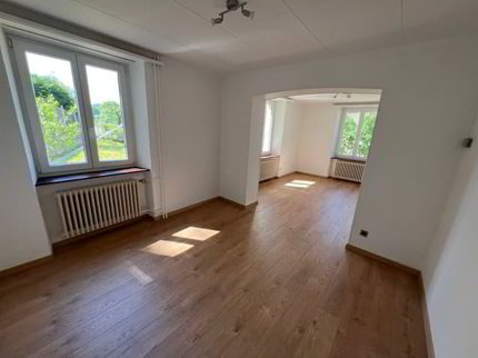 Charmante maison villageoise rénovée avec goût et en bordure de forêt 1/5