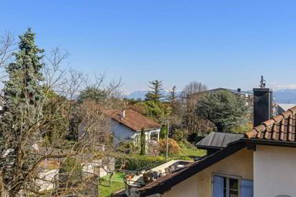 Duplex en attique au centre de Gland - idéal pour une vie de famille 1/5