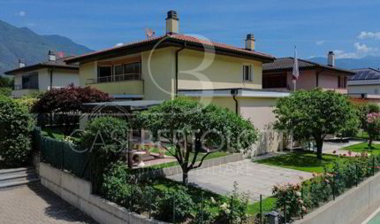 House for sale in Cadenazzo, Switzerland 1/1