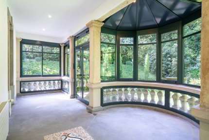 Maison with 10 rooms on sale in Eaux-Vives - 450 m² 1/5