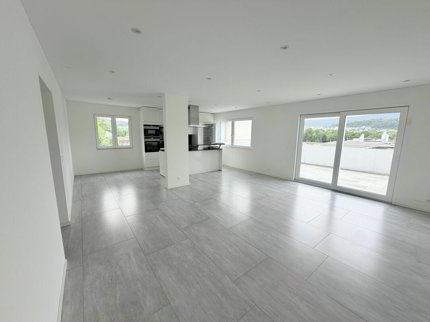 Appartement with 4.5 rooms on sale in Wöschnau - 126 m² 1/5