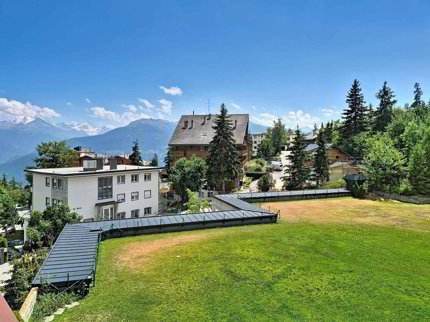 Appartement with 2.5 rooms on sale in Crans-Montana - 52 m² 1/5