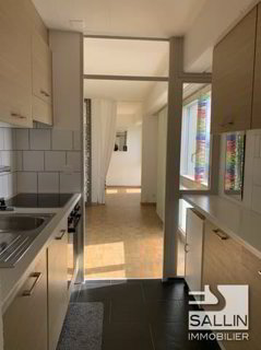 APPARTEMENT RENOVE DE 2œ PIECES AVEC VUE DEGAGEE 1/5