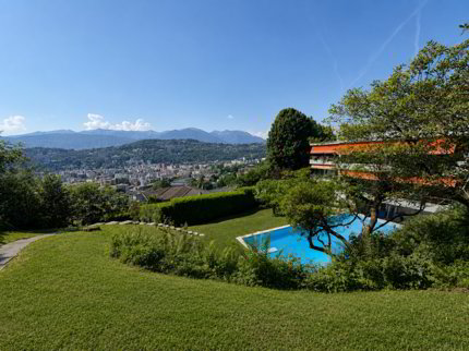 Appartamento ristrutturato con bellissima vista 1/5