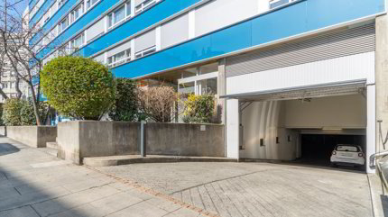 Place de parking interrieur 1/1