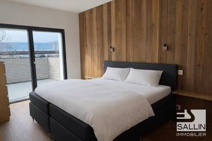 Halle industrielle d'env. 445 m² avec appartement de 5œ pièces 1/5