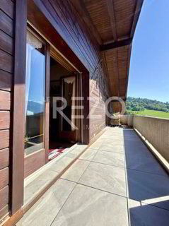 Spacieux attique de 6,5 pièces avec terrasse et vue panoramique -... 1/5