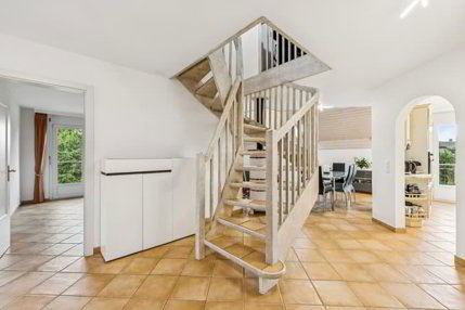 Duplex de 5.5pcs de caractère avec vaste espace indépendant 1/5