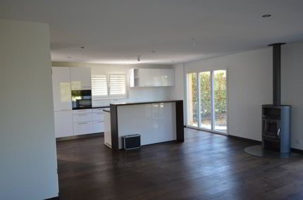 A LOUER HALLE COMMERCIALE, VILLA, DUPLEX, PLACES PARC 1/5