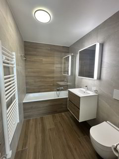 undefined 1/5
