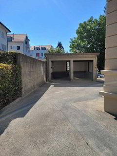 Echallens, Garagenbox zu vermieten in der Nähe des Bahnhofs 1/1