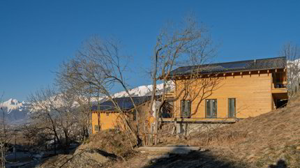 Neues Chalet in Lens - 4 Zimmer, Bergblick und Fitness 1/5