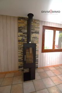 Schöne Villa mit Spa, Garage und überdachter Terrasse 1/5
