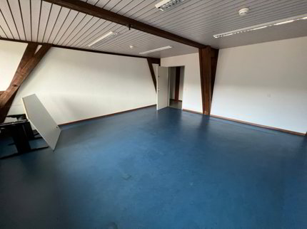 Günstige Gewerbe, Lager- & Büroräumlichkeiten ab 30m2 zu vermieten 1/5