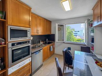 Sion - Apt Lumineux, 3 chambres, balcon, garage et vue dégagée 1/5