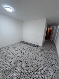 Bureau de 1.5 pièces en location à Payerne - 50 m² 1/5