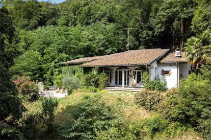 Villa de 7.5 pièces en vente à Riva San Vitale - 480 m² 1/5