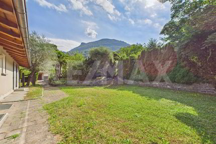 undefined 1/5