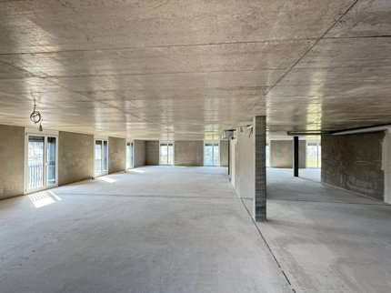 Attraktive Büro- & Praxisfläche direkt am Bahnhof Buchs-Dällikon 1/3