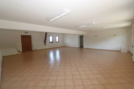 Bureaux-Locaux au coeur de la campagne genevoise 1/5