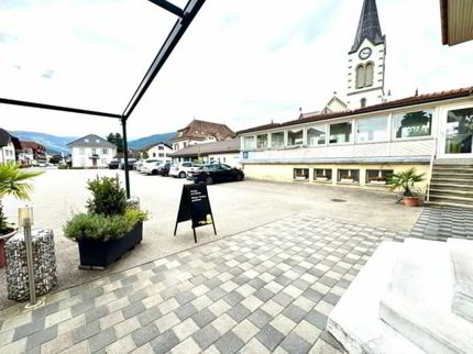 Restaurant & Pzzeria zu Vermieten 1/5