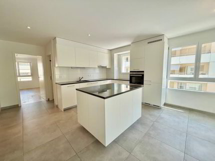 Appartement de 3.5pces au 4ème étage 1/3