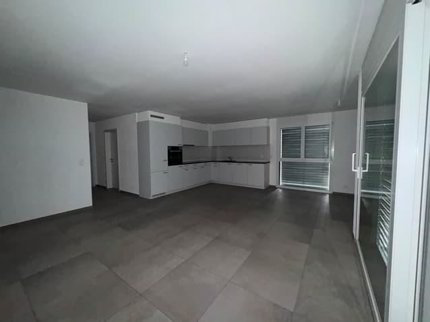 Appartement 3.5 pièces au rez 1/3