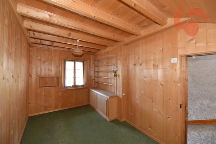 Authentique maison villageoise à fort potentiel avec garage et carnotzet 1/5