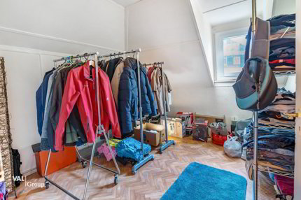 Appartement 3,5 pces dans les combles, à rénover 1/5