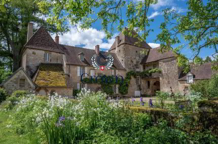 Château de 8 pièces en vente à Château-Chinon (Campagne) - 285 m² 1/5