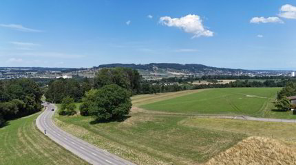 Neubau 5.5-Zi.-Doppeleinfamilienhaus an erhöhter Wohnlage mit Weitsicht in Amlikon-Bissegg (Haus A) 1/5