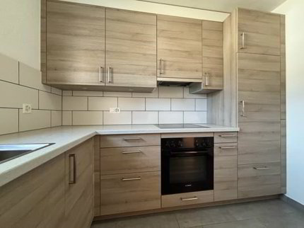 Spacieux appartement de 4 pièces avec balcon à Delémont 1/5
