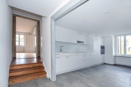 2.5-Zimmerwohnung im Herzen von Meilen 1/5