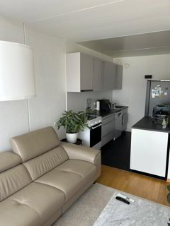 Appartement de 3 pièces en location à Onex - 55 m² 1/5