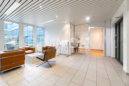 Bureau en location à Steinhausen - 574 m² 1/5