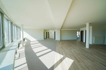 Top-Lage trifft Flexibilität 256 m² für Ihr Business 1/1