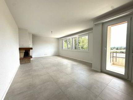 Très bel appartement de 4.5 pièces entièrement rénové ! 1/5