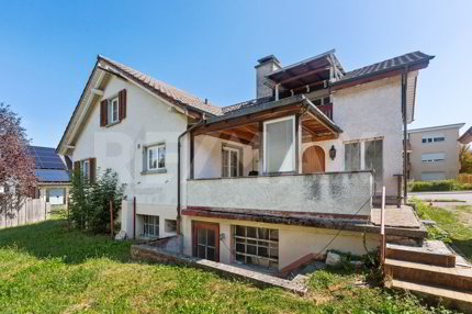 Haus mit Potenzial: Renovation oder Neubau 1/5