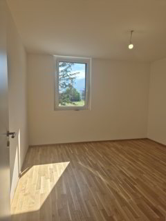 Appt neuf de 2.5 pces avec grand balcon, Uvrier 1/5