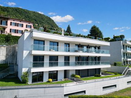 Elegante Ferienwohnung mit Terrasse und Panoramablick auf den See und 1/5