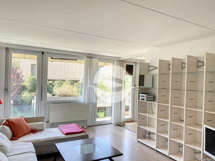 Bernex – Wunderschöne 5-Zimmer-Wohnung mit Balkonen 1/5